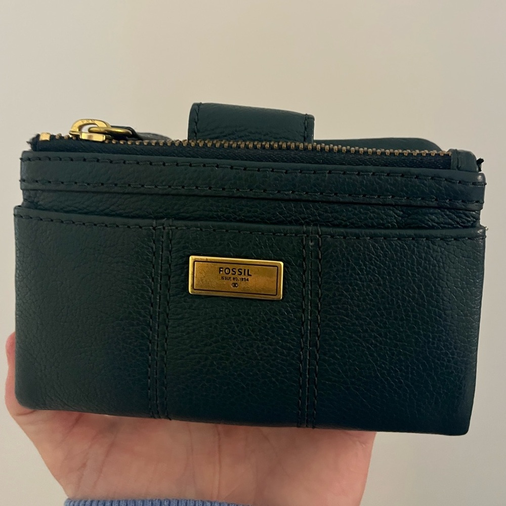 Fossil wallet